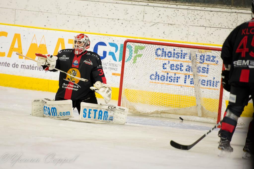 Chamonix  6 - 3 Angers 