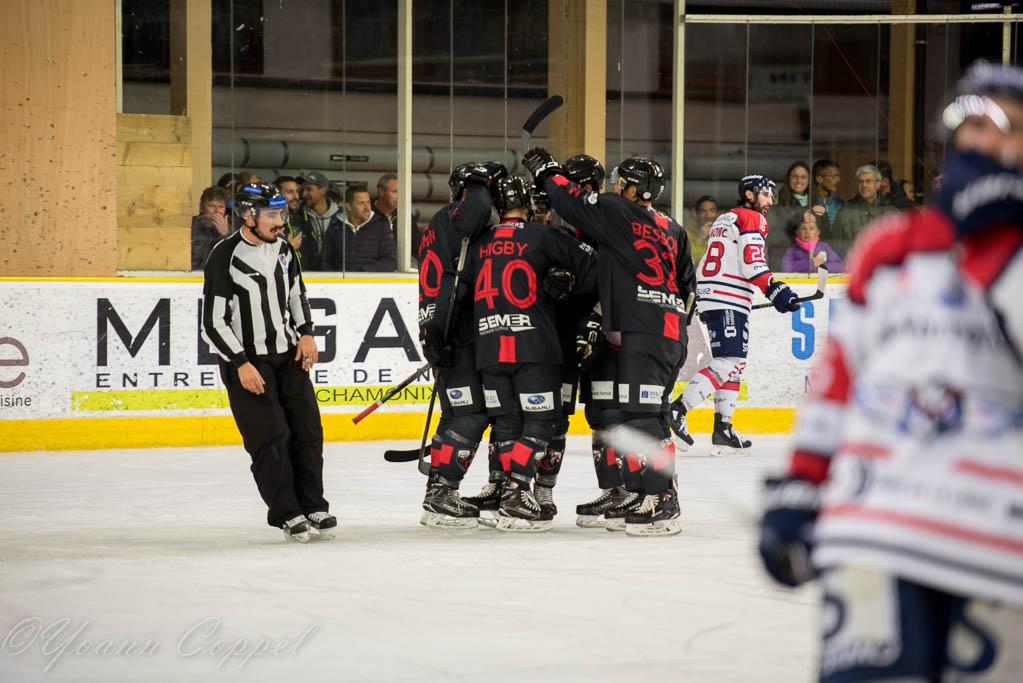 Chamonix  6 - 3 Angers 