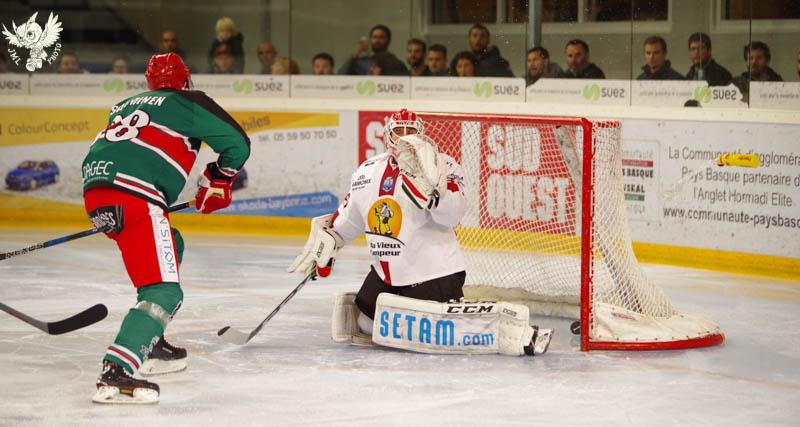 Anglet 7 - 4 Chamonix 
