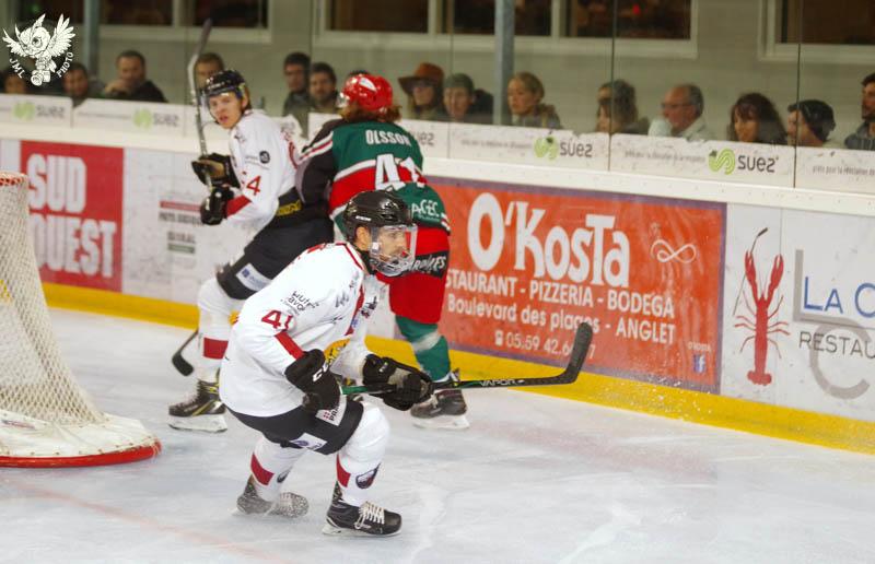 Anglet 7 - 4 Chamonix 