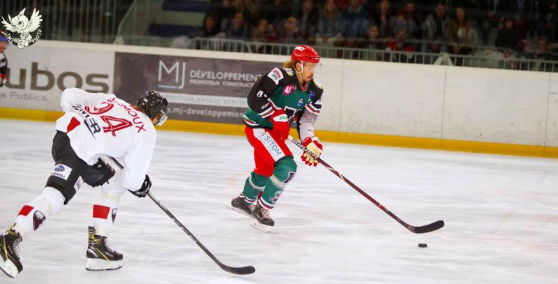 Anglet 7 - 4 Chamonix 