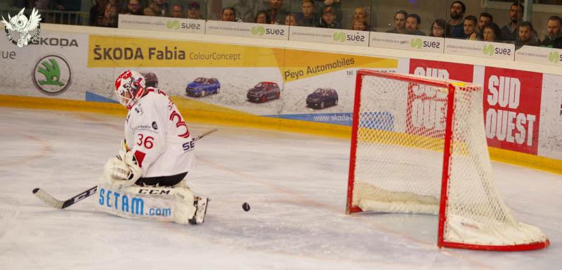 Anglet 7 - 4 Chamonix 