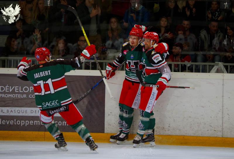 Anglet 7 - 4 Chamonix 