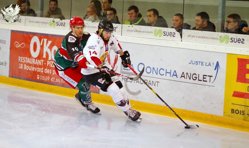Anglet 7 - 4 Chamonix 
