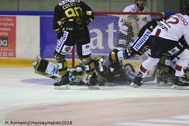 Rouen 3 - 0 Chamonix 