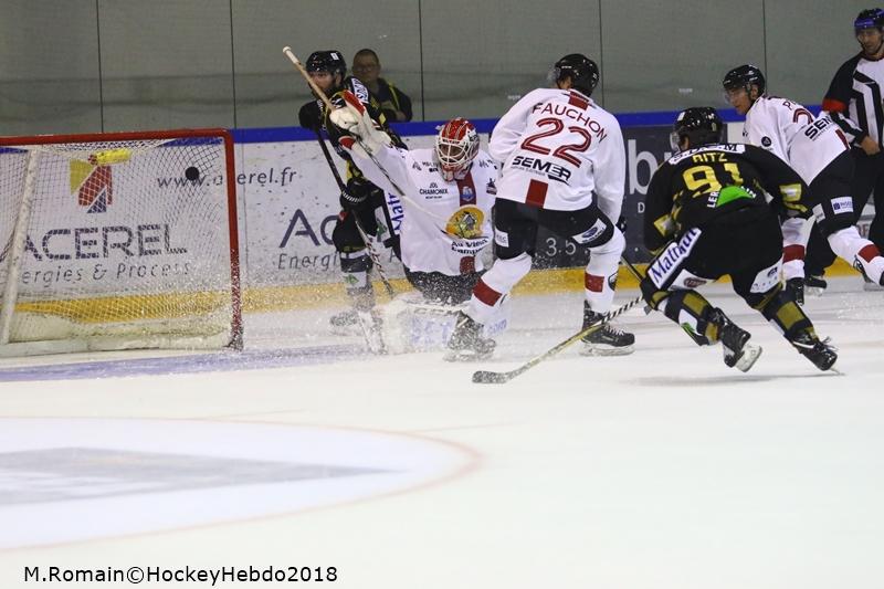 Rouen 3 - 0 Chamonix 