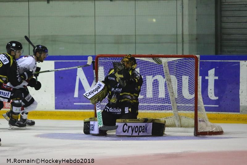 Rouen 3 - 0 Chamonix 