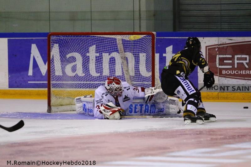 Rouen 3 - 0 Chamonix 