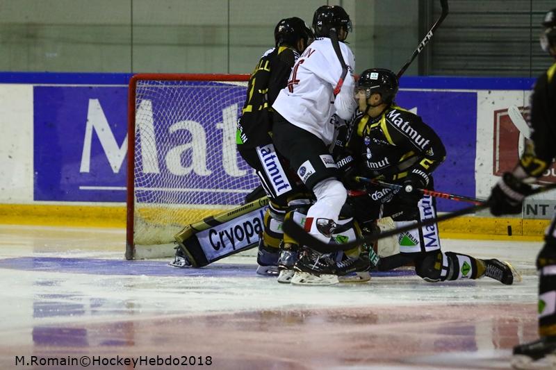 Rouen 3 - 0 Chamonix 