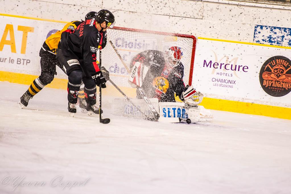 Chamonix  4 - 0 Strasbourg 