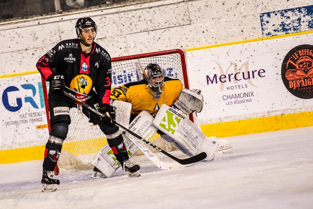 Chamonix  4 - 0 Strasbourg 