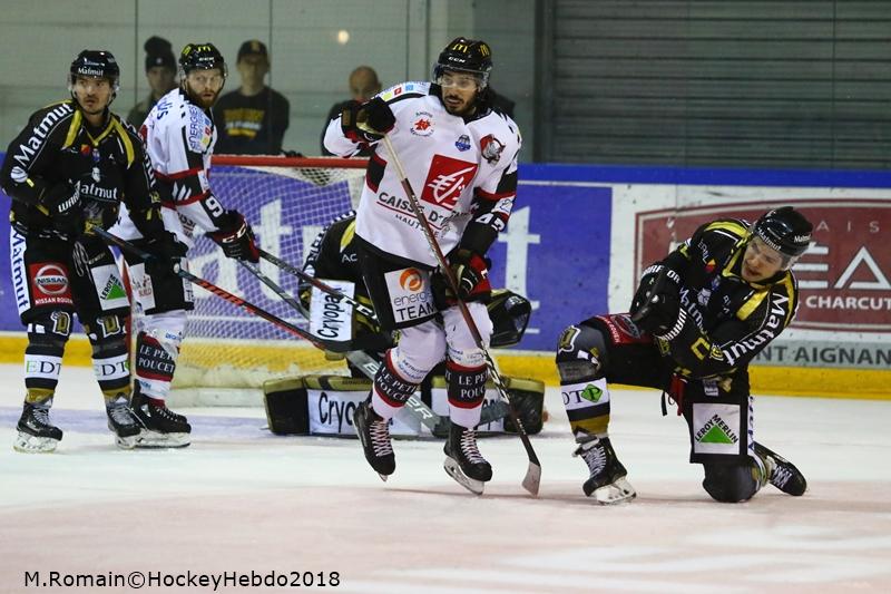 Rouen 3 - 0 Amiens 