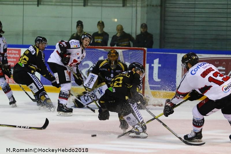 Rouen 3 - 0 Amiens 