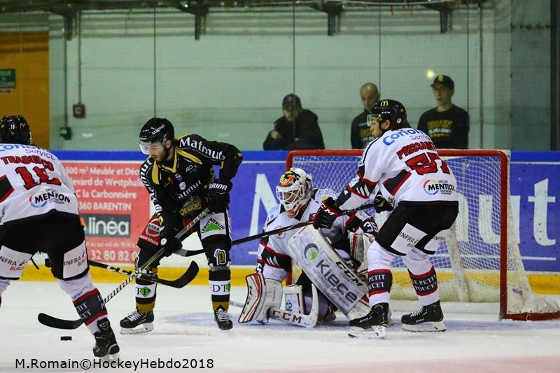 Rouen 3 - 0 Amiens 