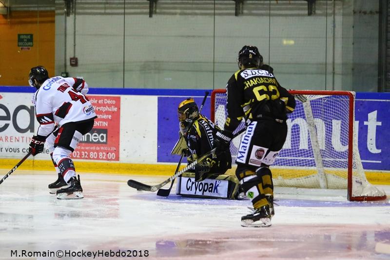 Rouen 3 - 0 Amiens 
