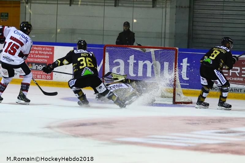 Rouen 3 - 0 Amiens 