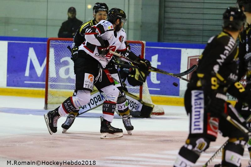 Rouen 3 - 0 Amiens 