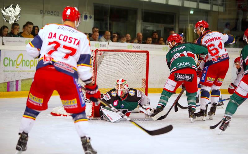 Anglet 2 - 7 Grenoble 