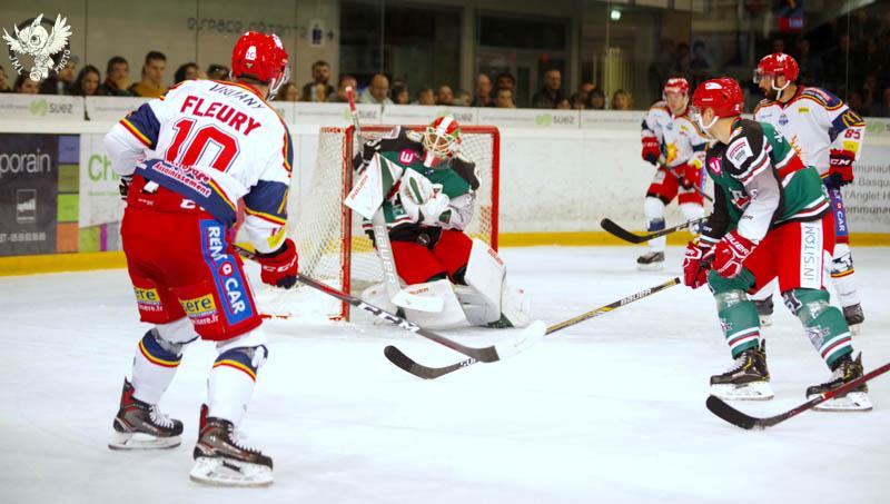 Anglet 2 - 7 Grenoble 