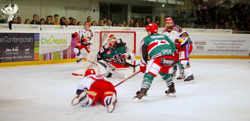 Anglet 2 - 7 Grenoble 