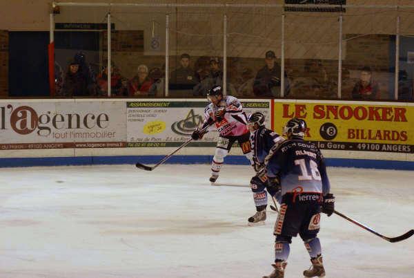 Angers  7 - 3 Amiens 