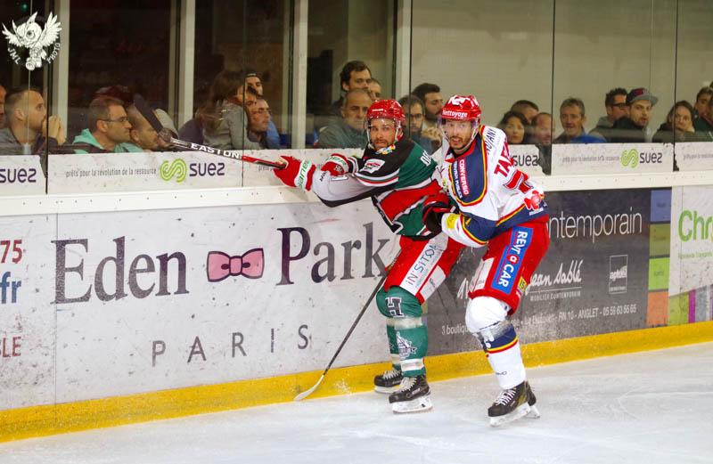 Anglet 2 - 7 Grenoble 