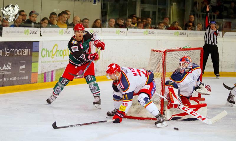 Anglet 2 - 7 Grenoble 