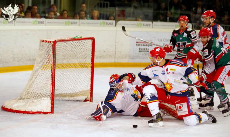 Anglet 2 - 7 Grenoble 