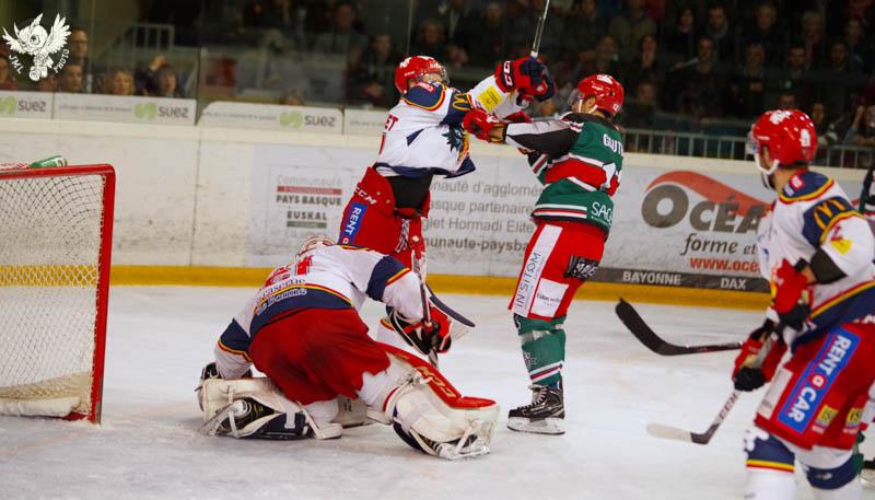 Anglet 2 - 7 Grenoble 