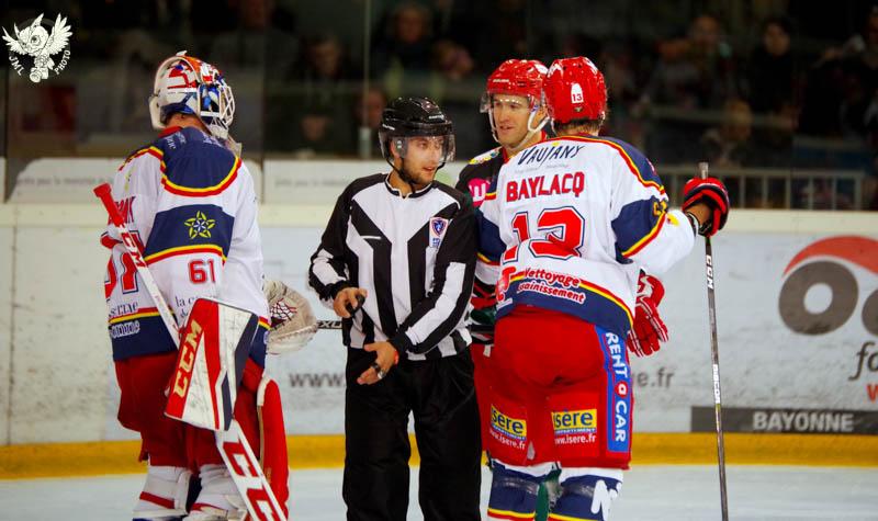 Anglet 2 - 7 Grenoble 
