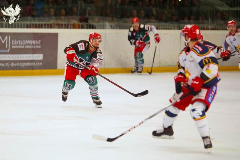 Anglet 2 - 7 Grenoble 