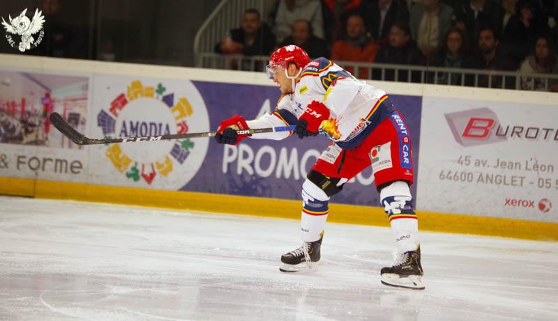 Anglet 2 - 7 Grenoble 