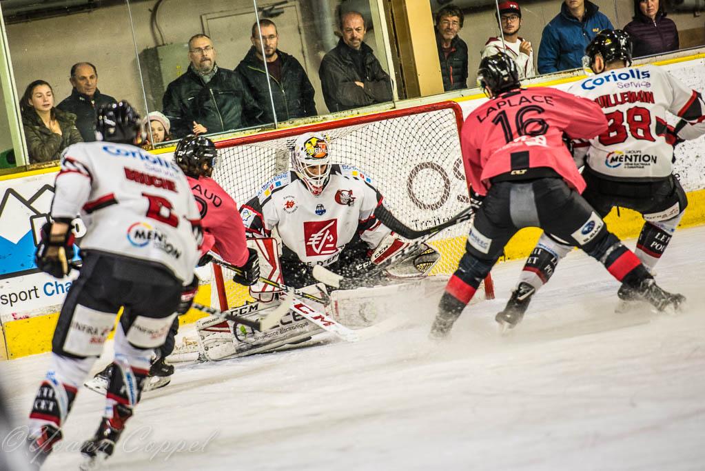 Chamonix  3 - 4 Amiens 