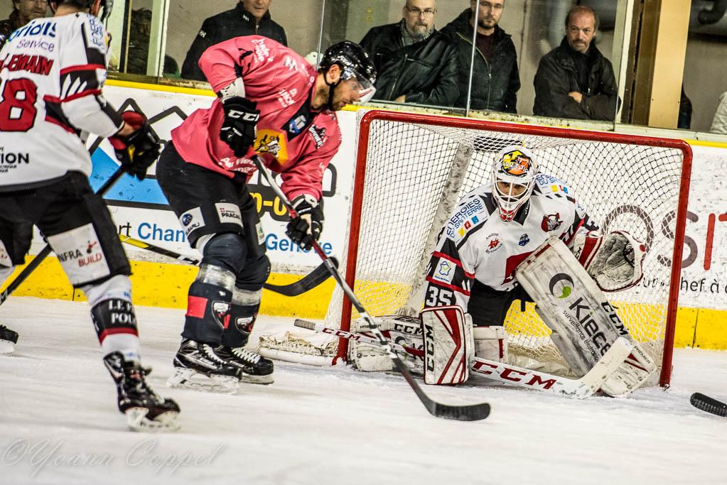 Chamonix  3 - 4 Amiens 