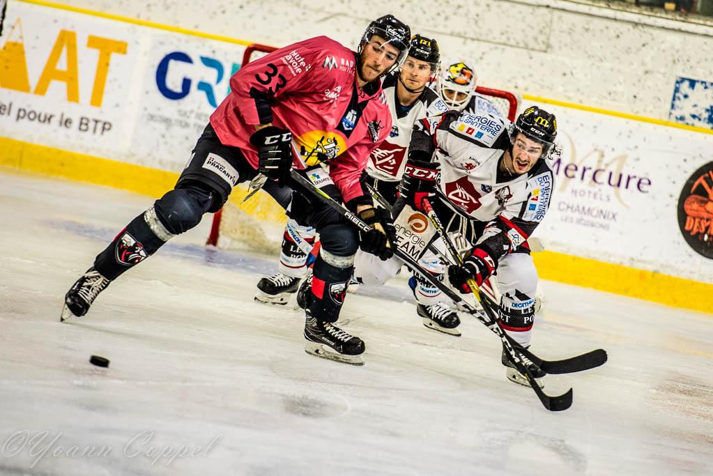 Chamonix  3 - 4 Amiens 