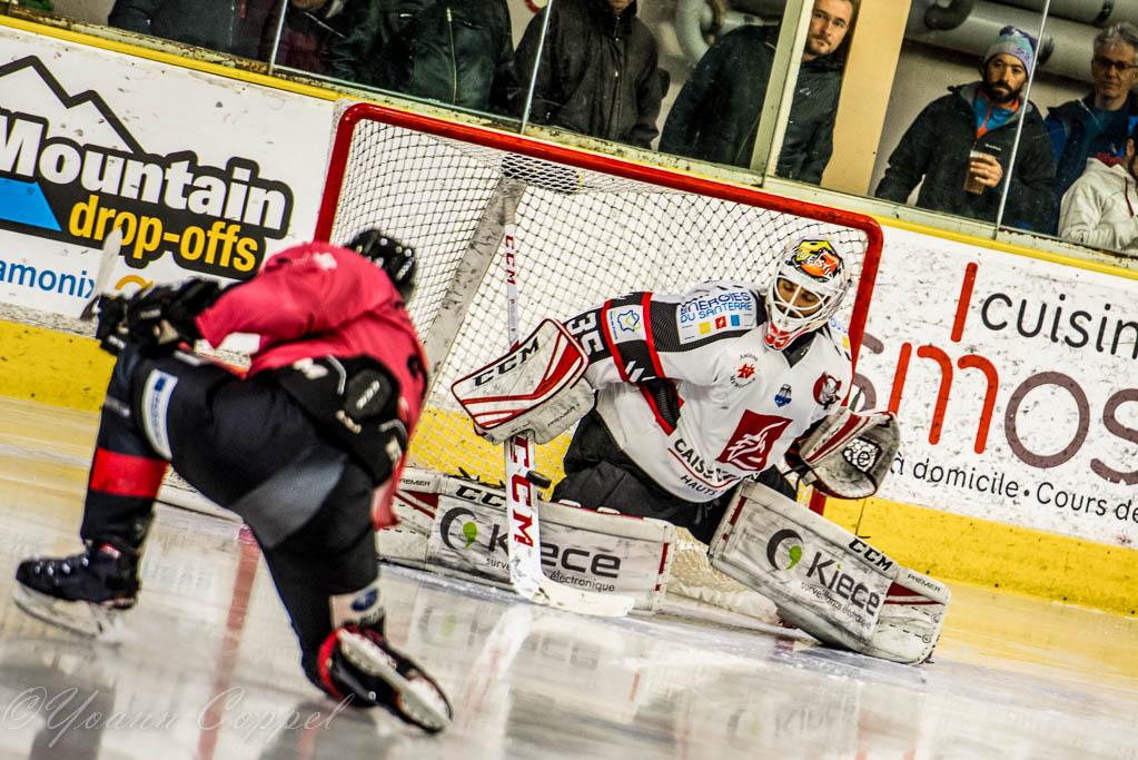Chamonix  3 - 4 Amiens 