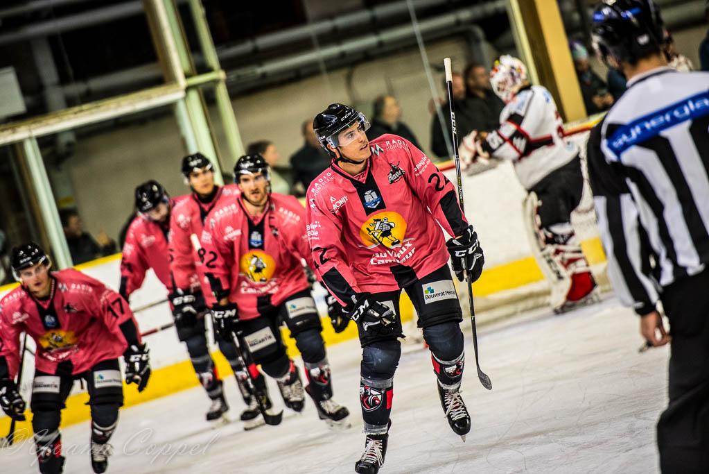Chamonix  3 - 4 Amiens 
