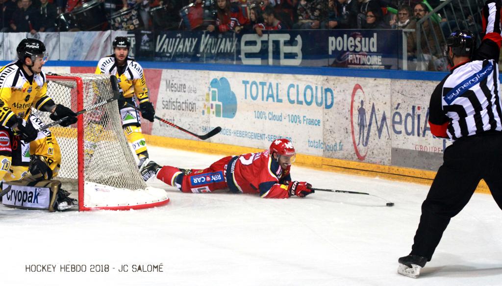 Grenoble  0 - 5 Rouen
