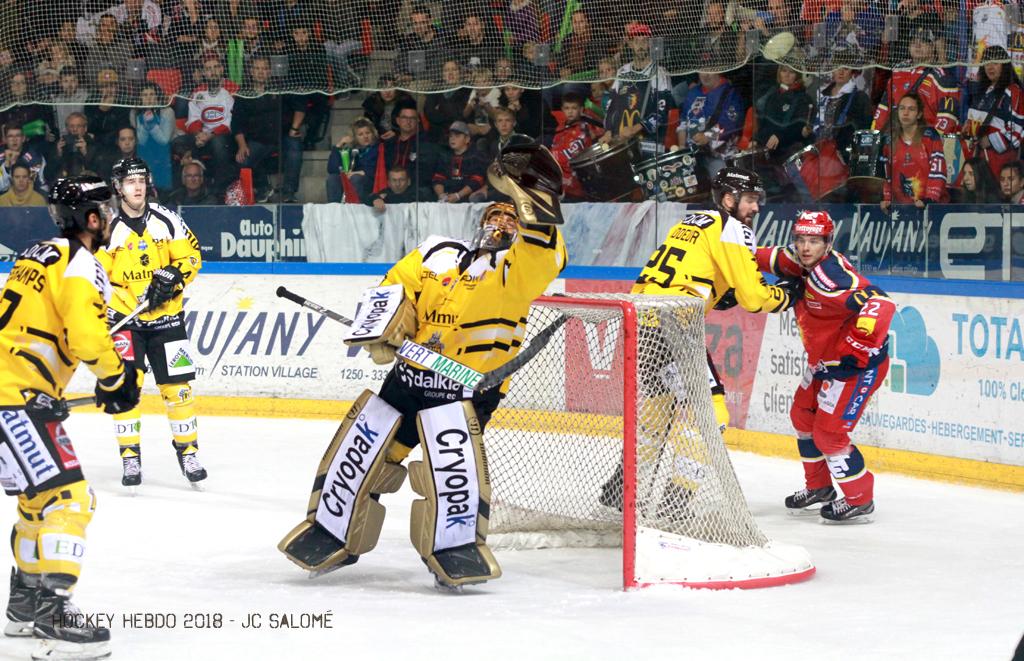 Grenoble  0 - 5 Rouen