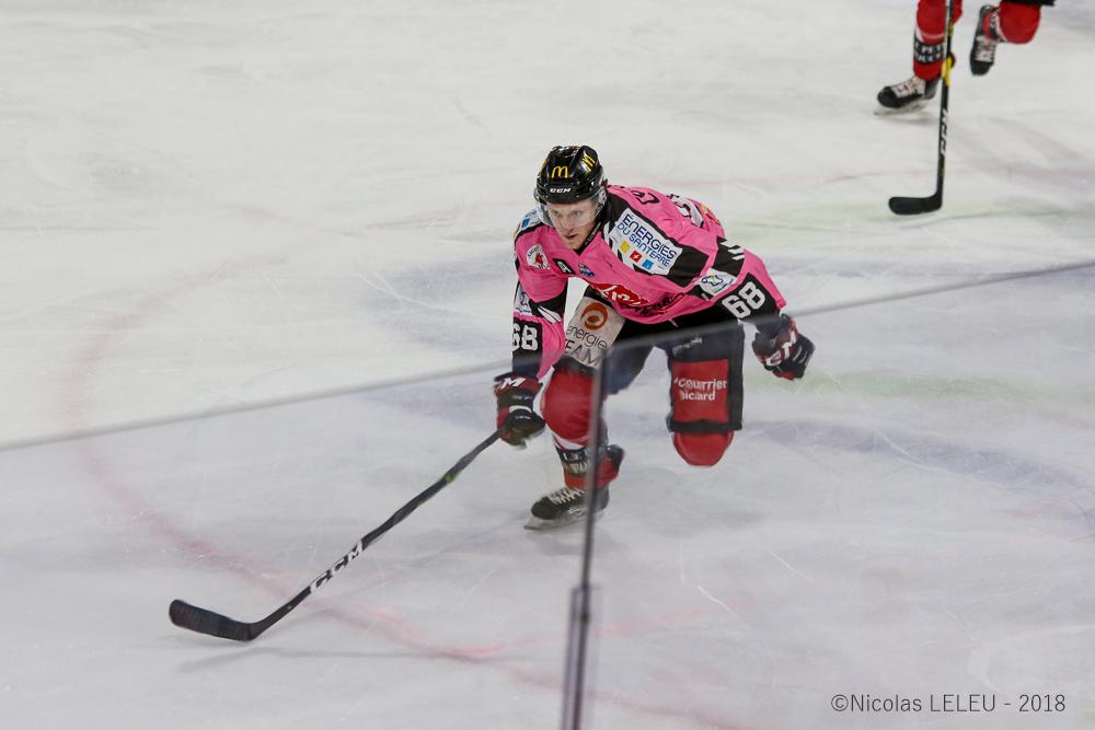 Amiens  2 - 0 Mulhouse