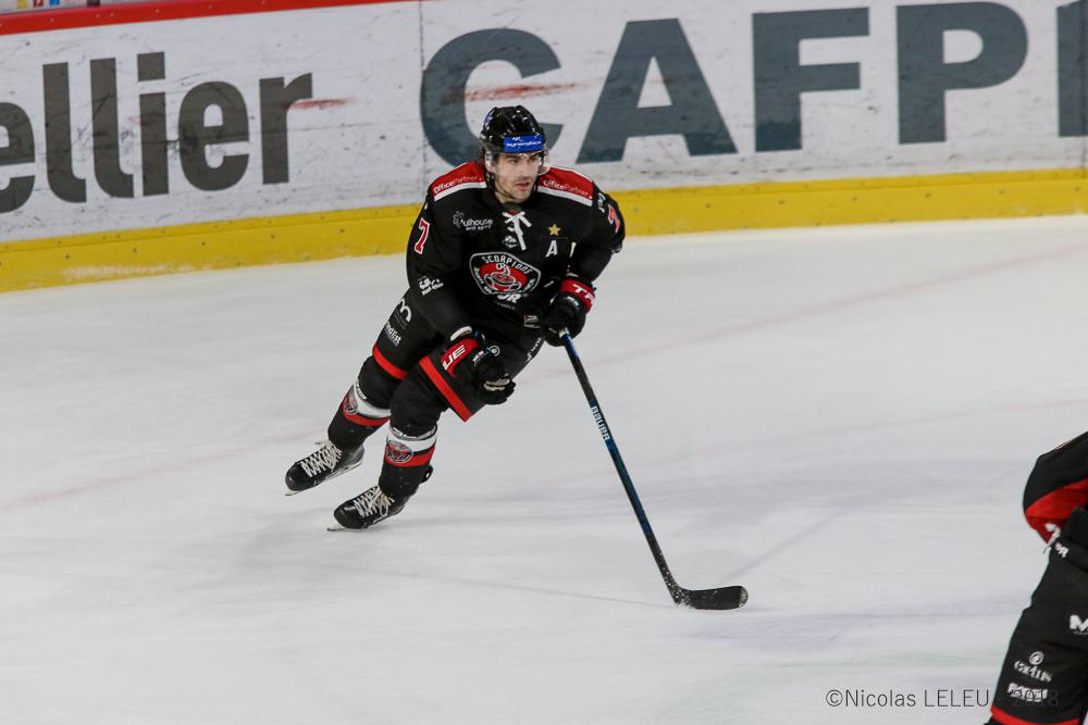 Amiens  2 - 0 Mulhouse
