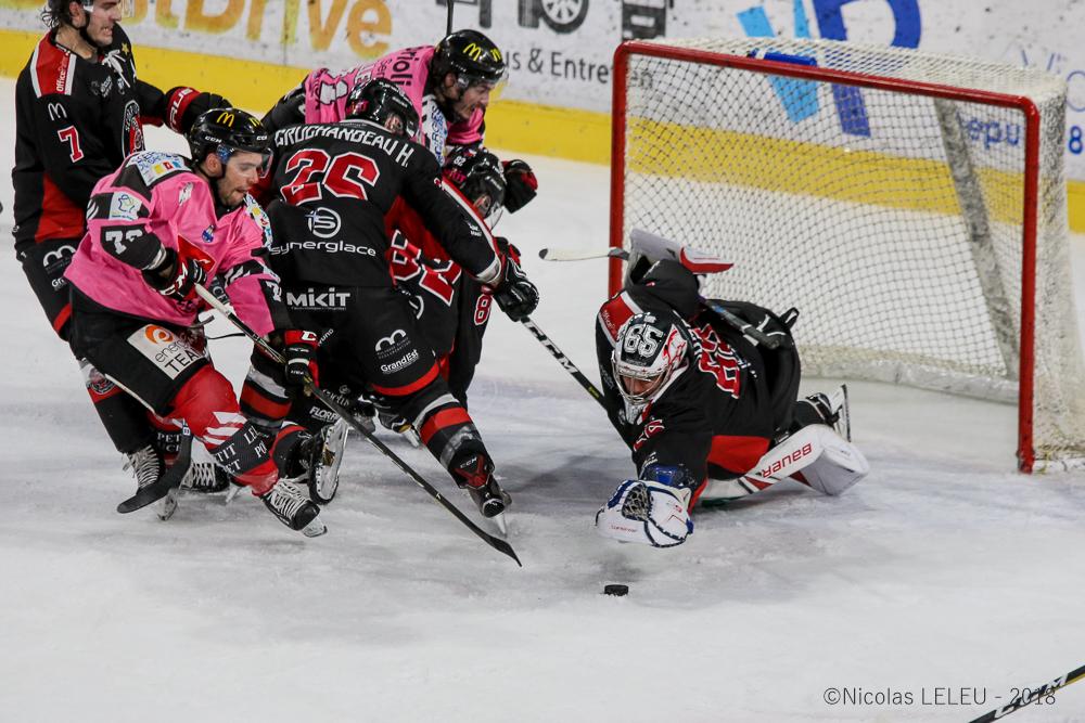 Amiens  2 - 0 Mulhouse