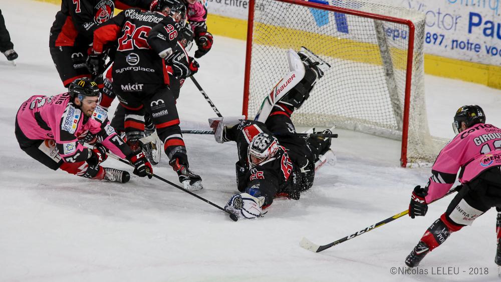 Amiens  2 - 0 Mulhouse