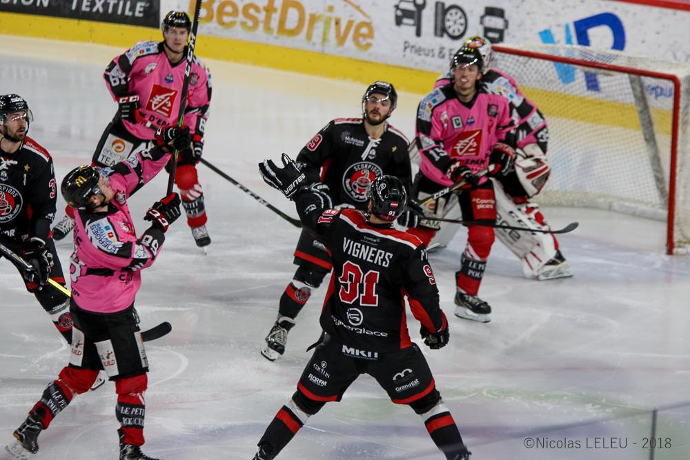 Amiens  2 - 0 Mulhouse
