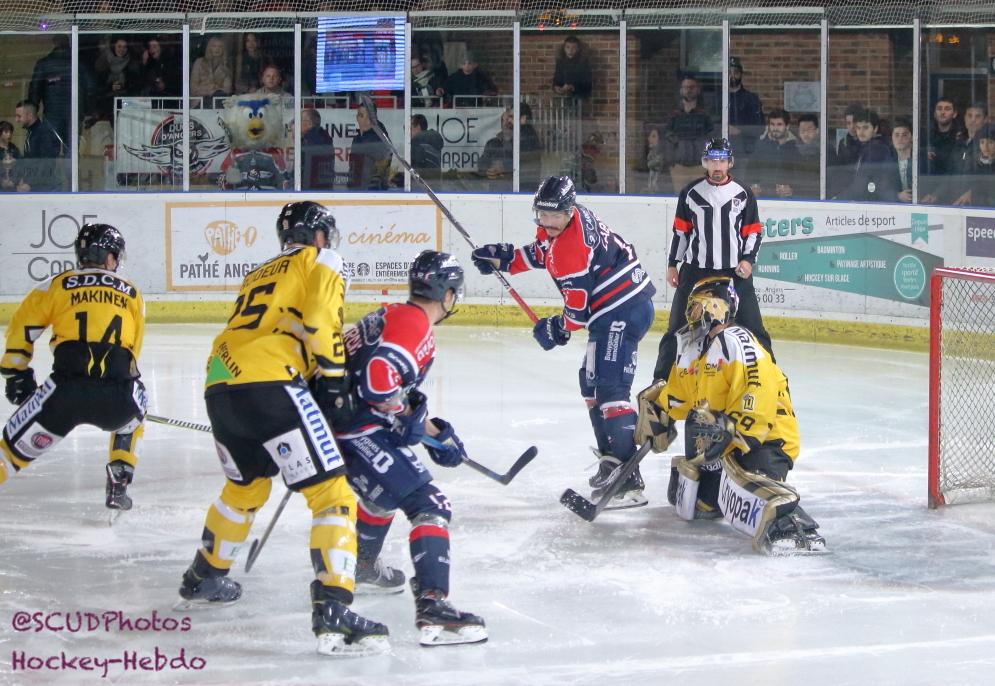 Angers  2 - 4 Rouen