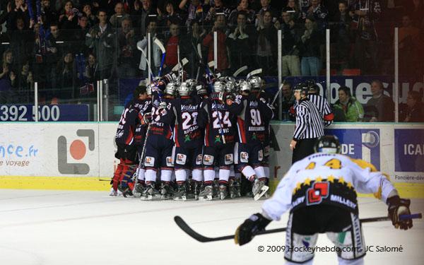 Grenoble  2 - 1 Rouen