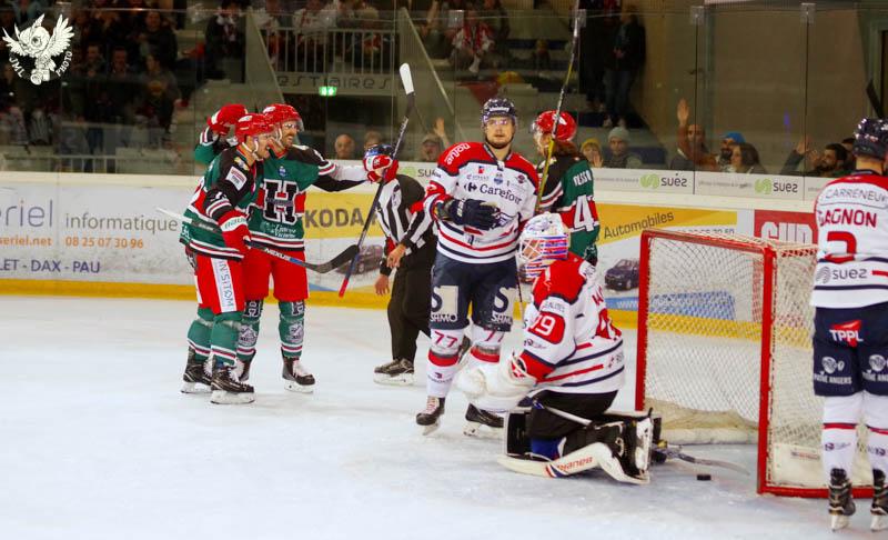 Anglet 3 - 4 Angers 