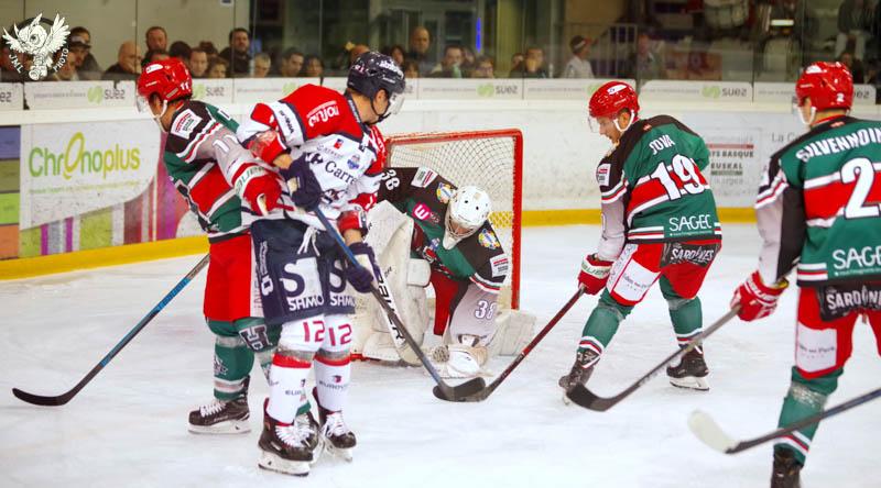 Anglet 3 - 4 Angers 