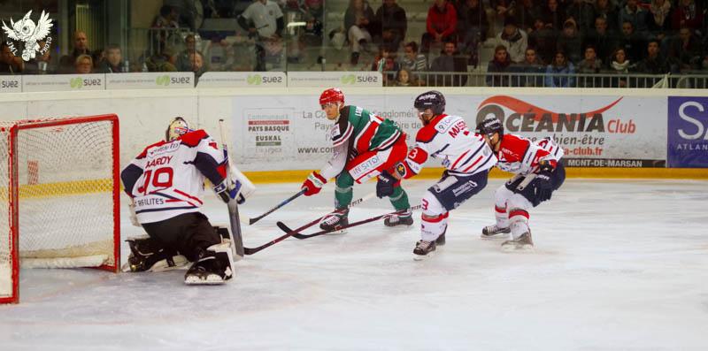 Anglet 3 - 4 Angers 
