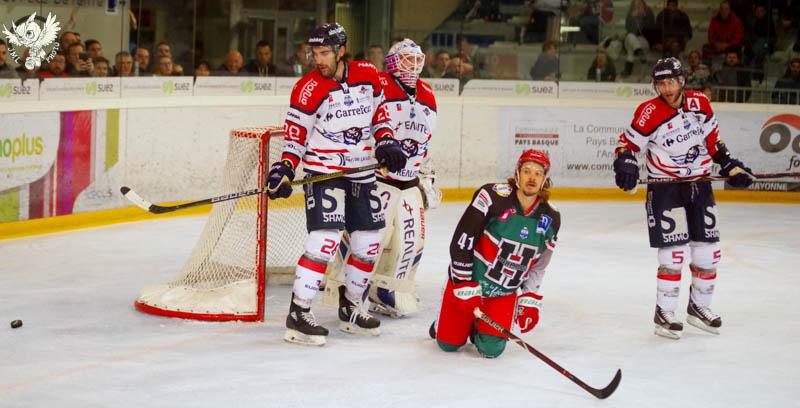 Anglet 3 - 4 Angers 